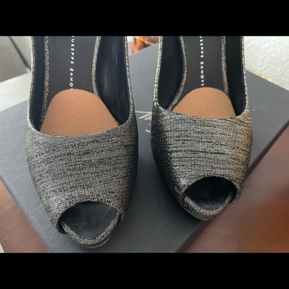 Giuseppe Zanotti Pewter Peep Toe Heels - Picture 11 of 13
